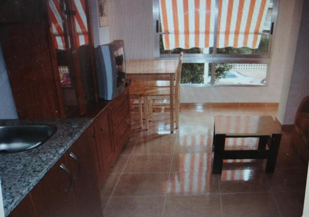 Estudio Apartamento Cerca De La Playa ปลายา โปบลา เด ฟาร์นาลส์ ภายนอก รูปภาพ